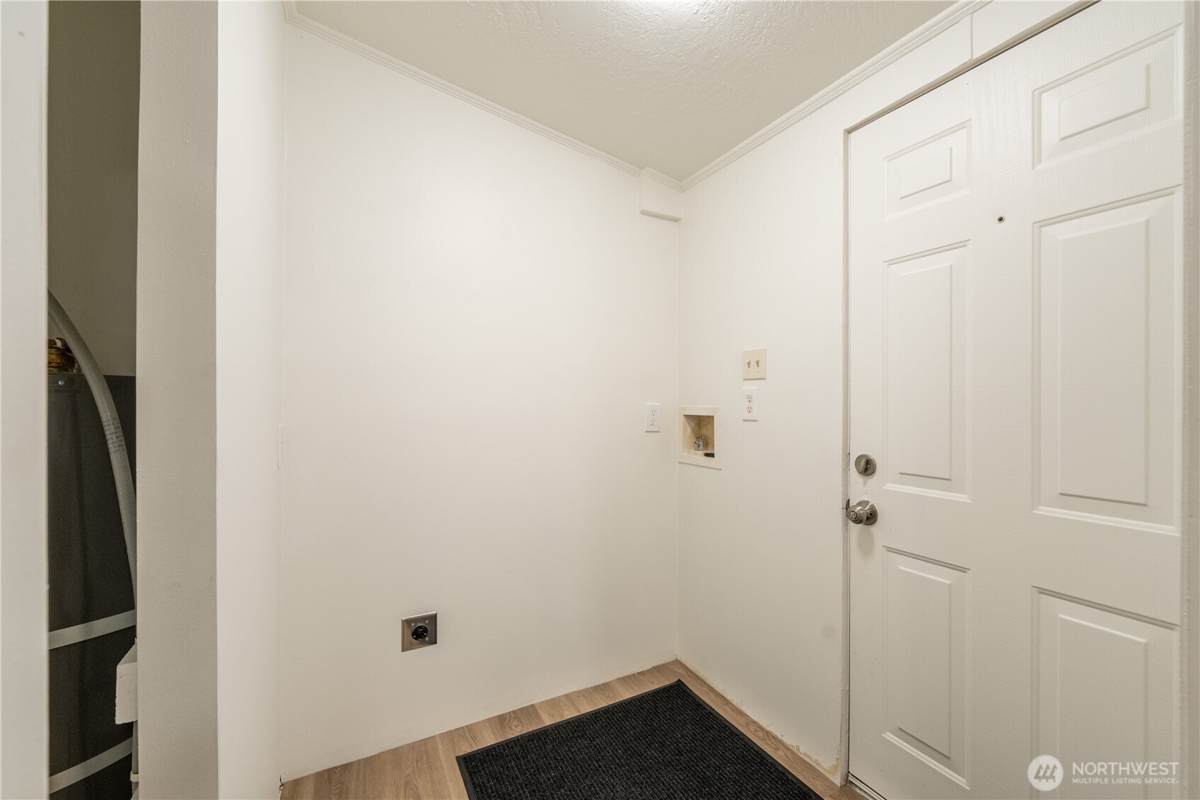 3408 Old Hwy 99 North Road