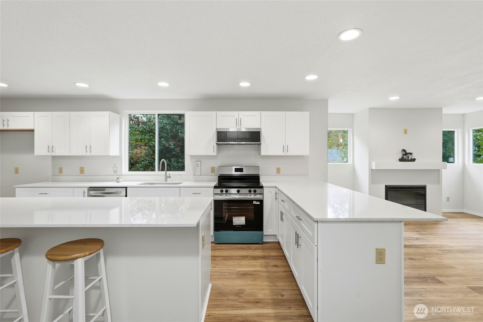 4404 Terrace Drive Unit: 8