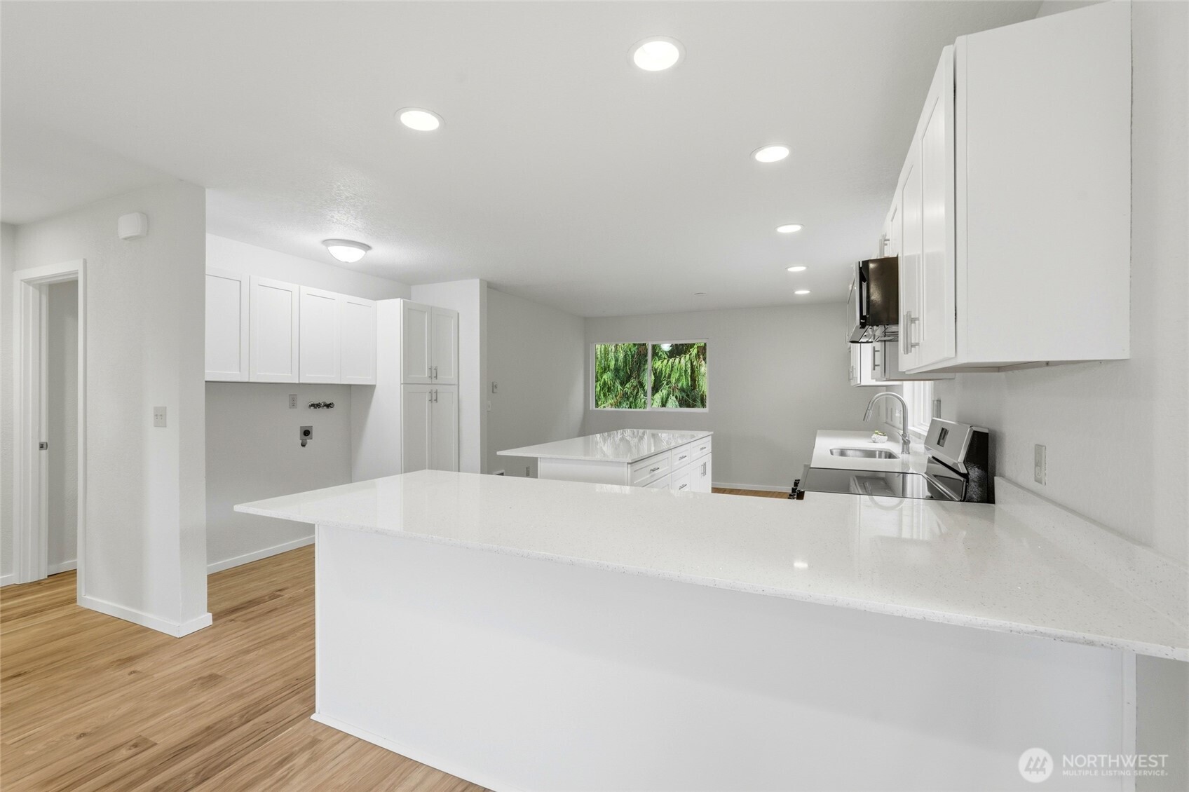 4404 Terrace Drive Unit: 8