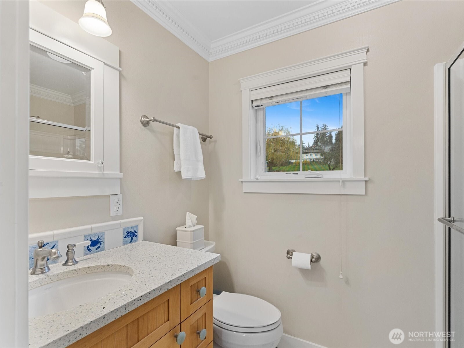 19126 Soundvview Drive NW