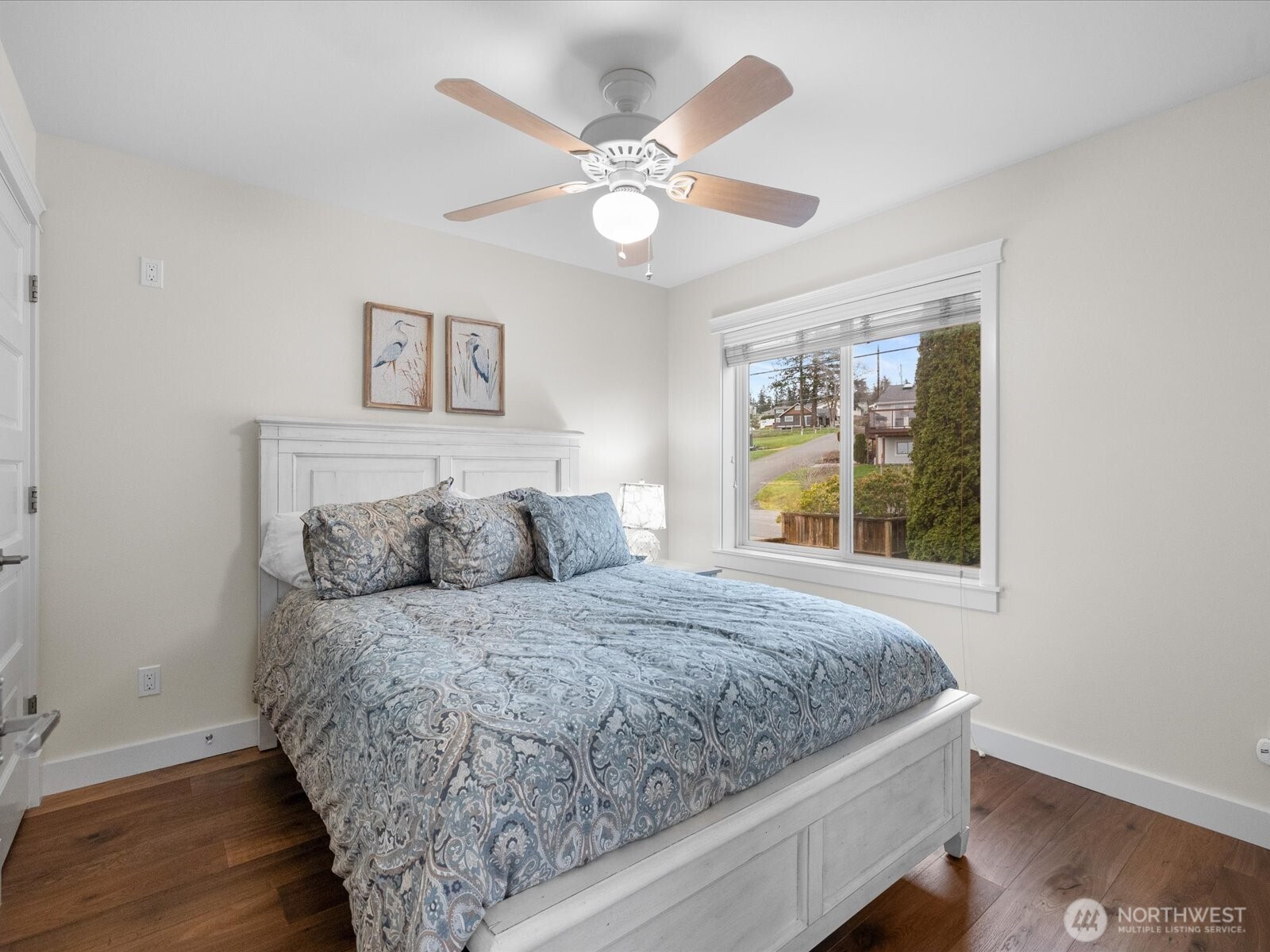 19126 Soundvview Drive NW