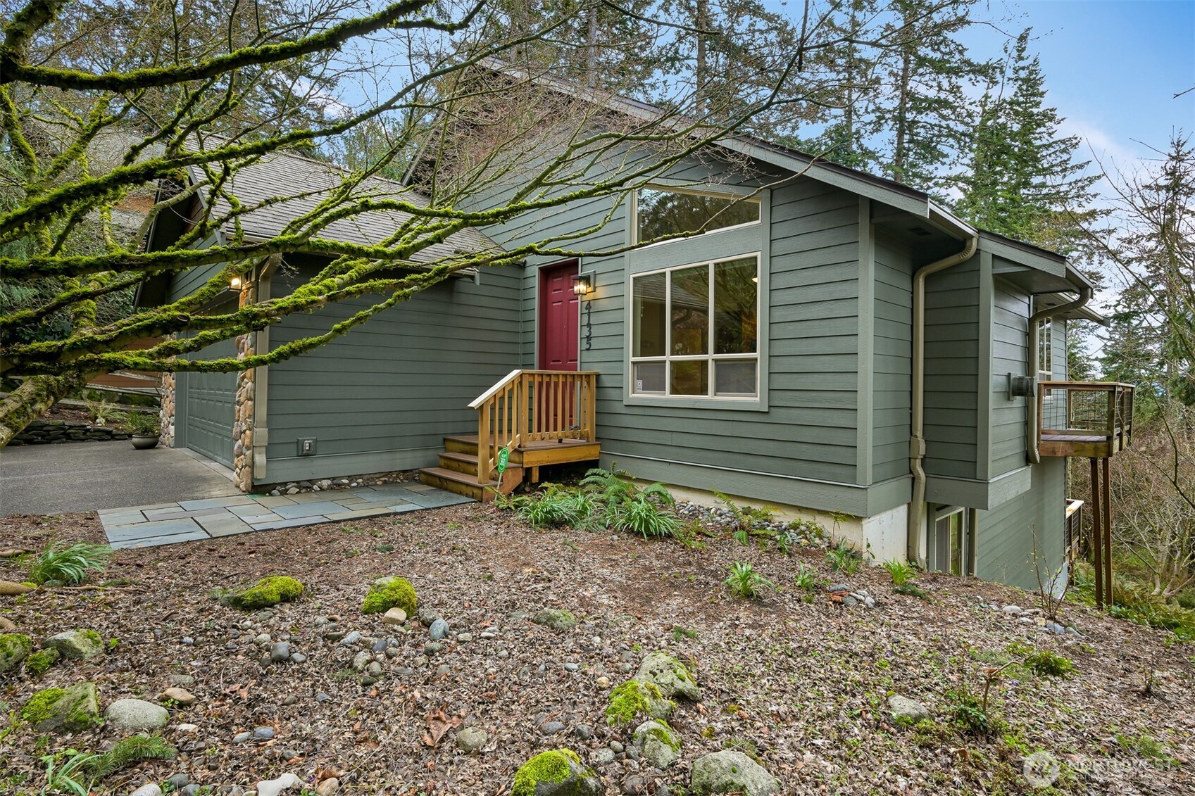 4135 Agate Road