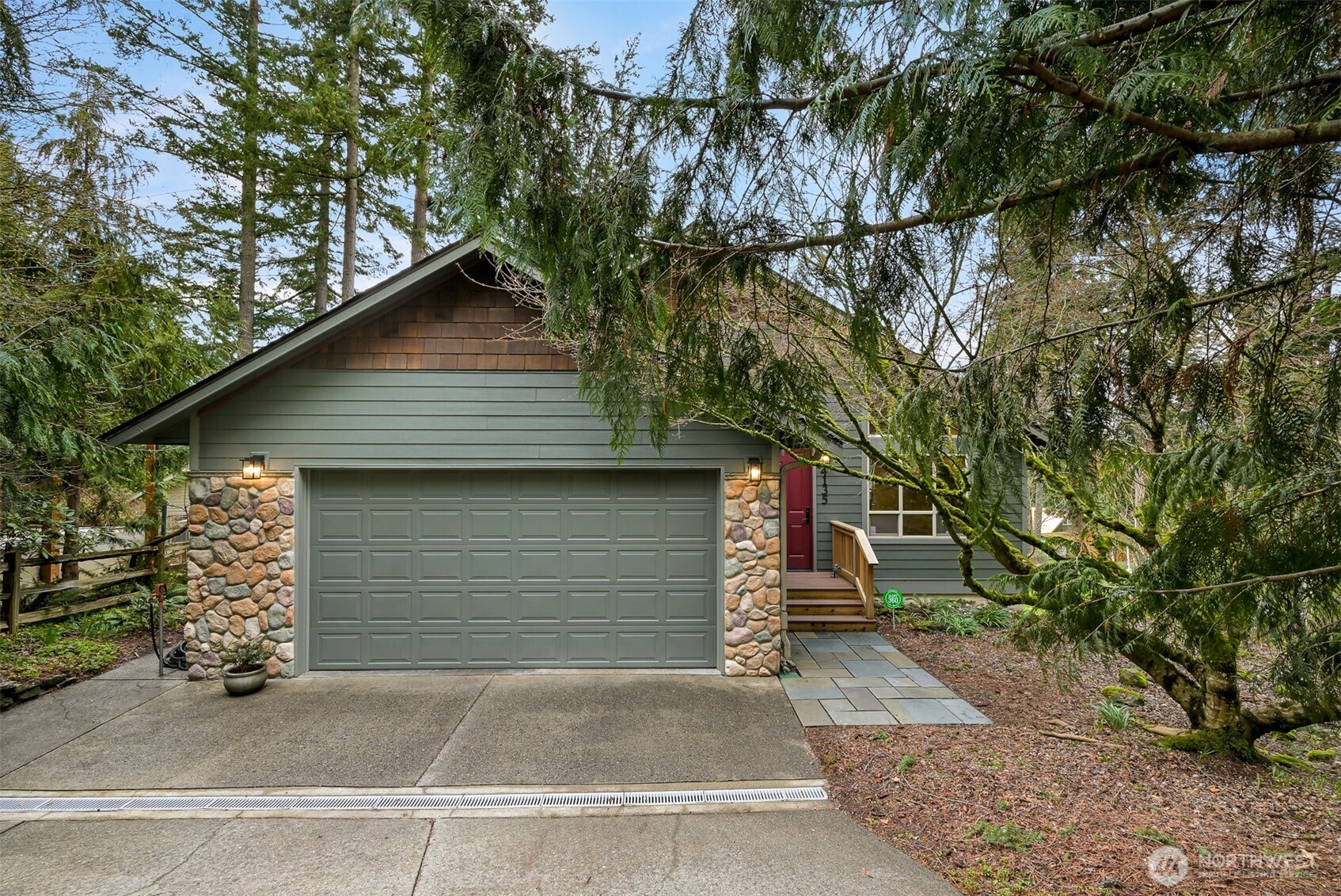 4135 Agate Road