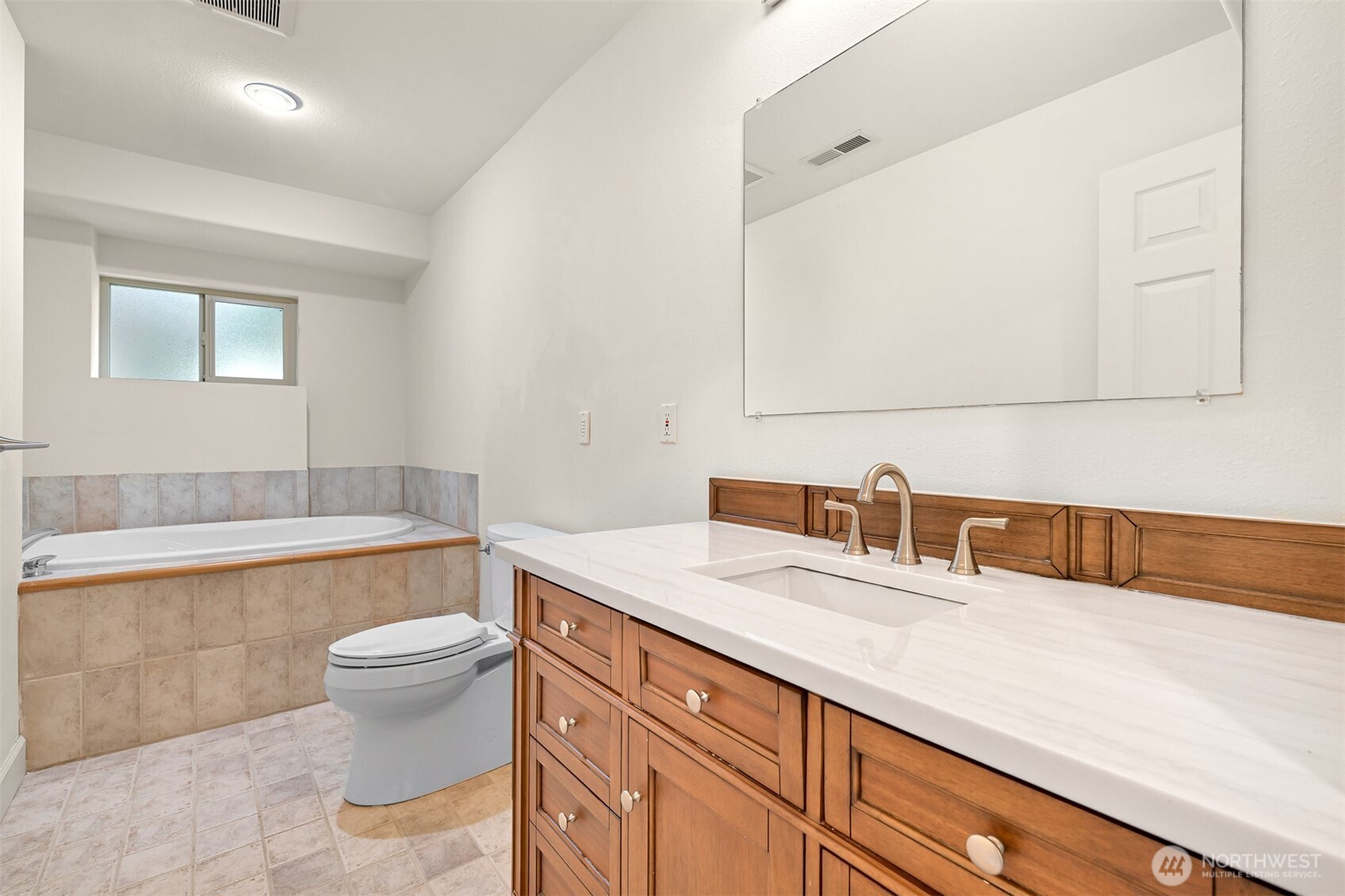 4135 Agate Road