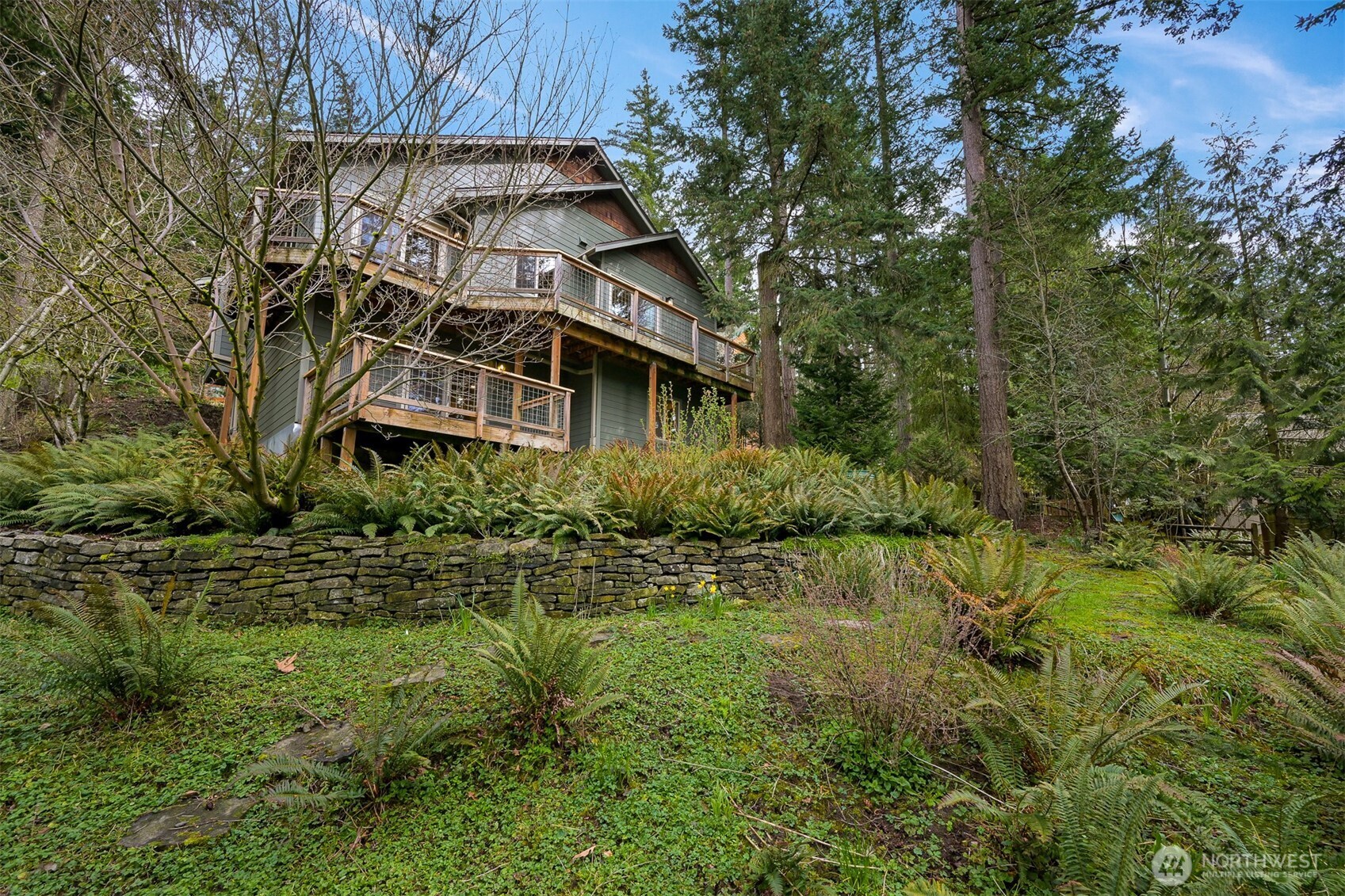 4135 Agate Road
