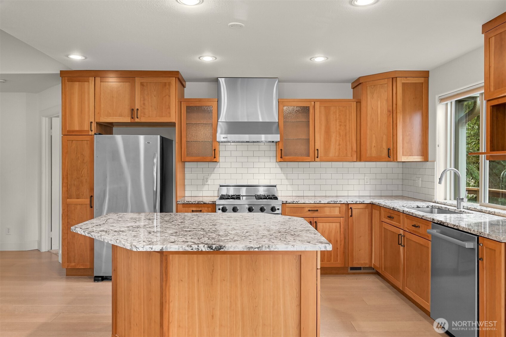 4135 Agate Road