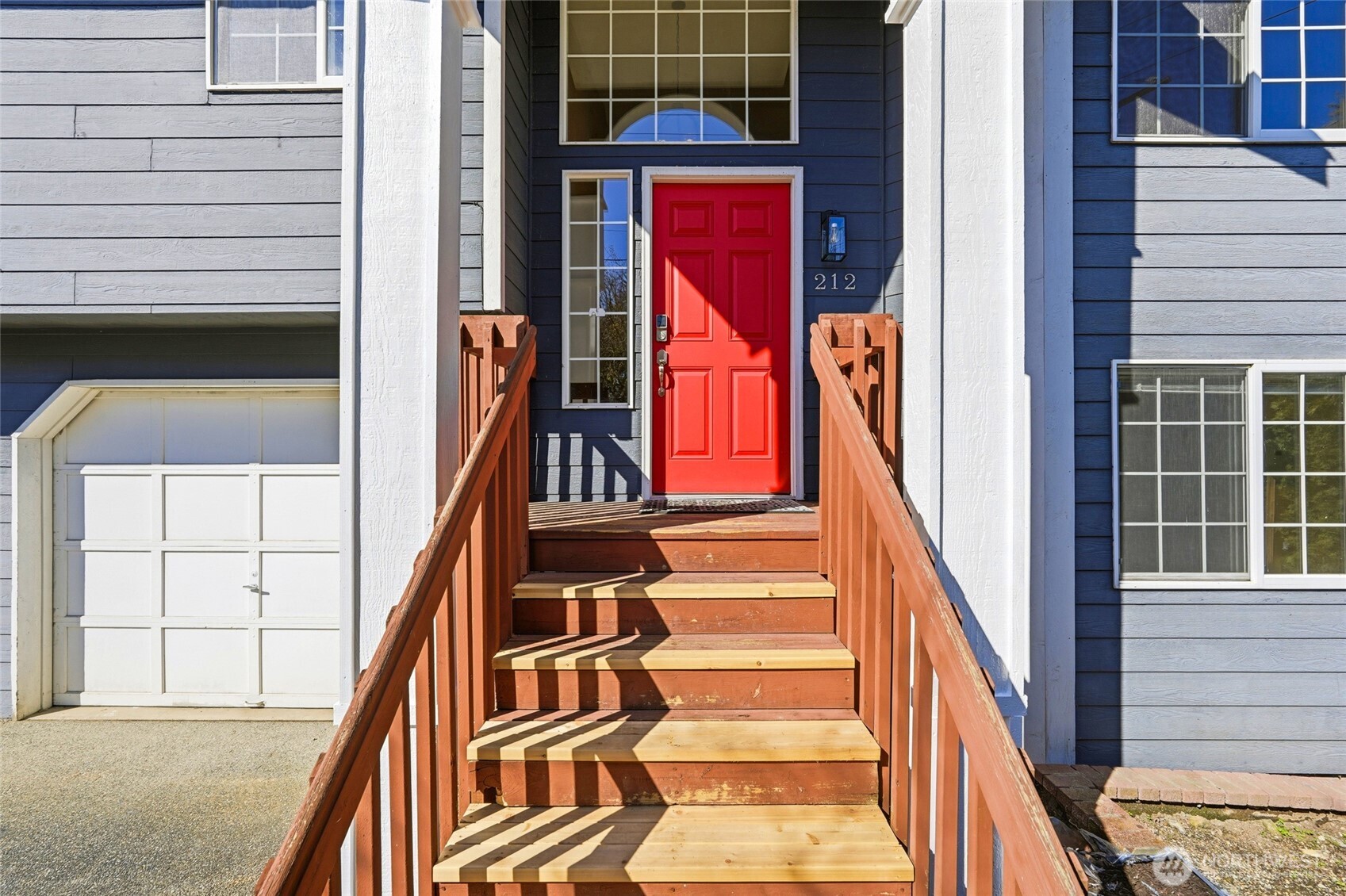 212 9th Street