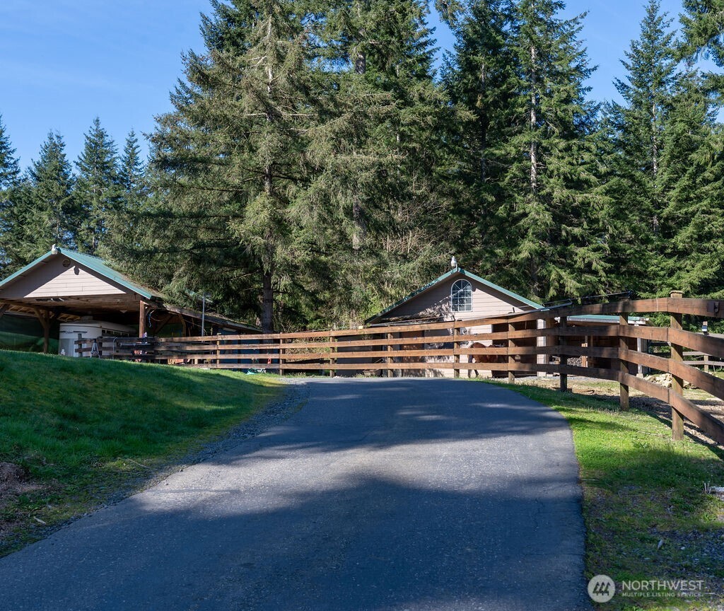 7516 Skinner Road