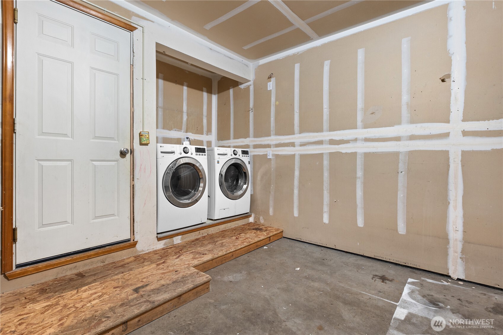 10236 42nd Avenue NE Unit: A