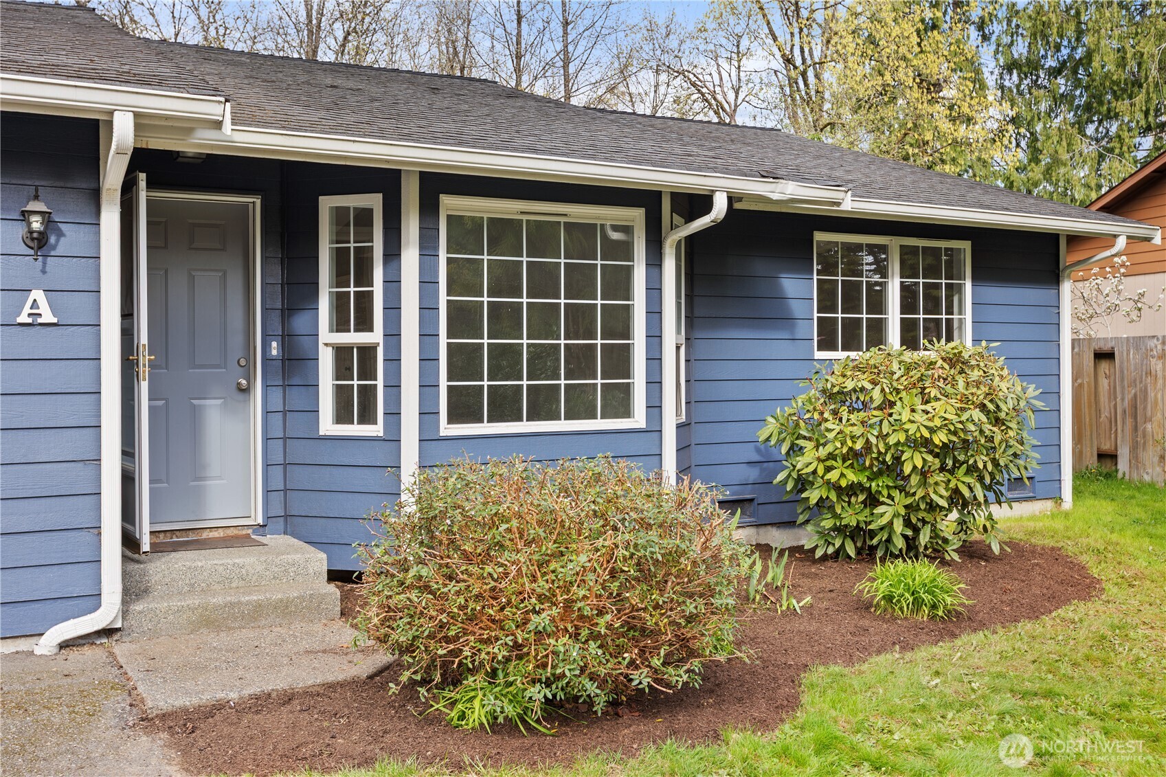 10236 42nd Avenue NE Unit: A