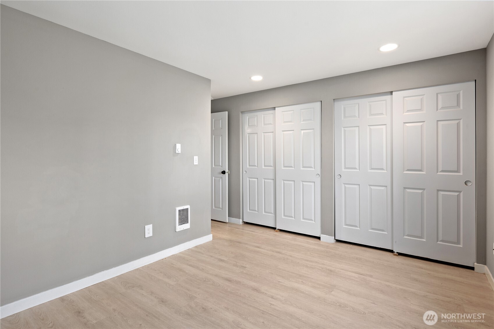 10236 42nd Avenue NE Unit: A