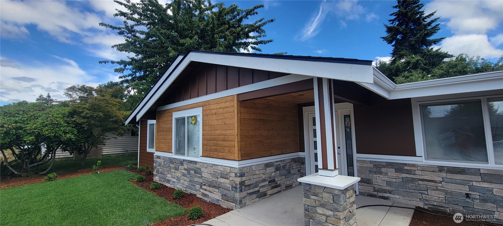 9211 61st Drive NE