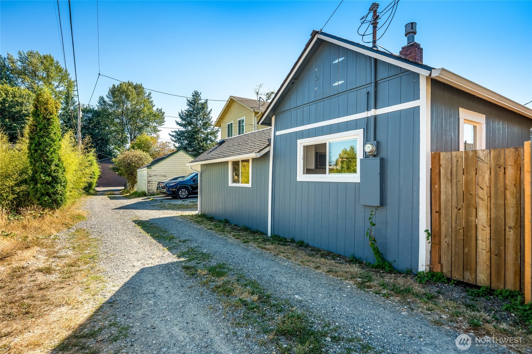 411 N Stillaguamish Avenue