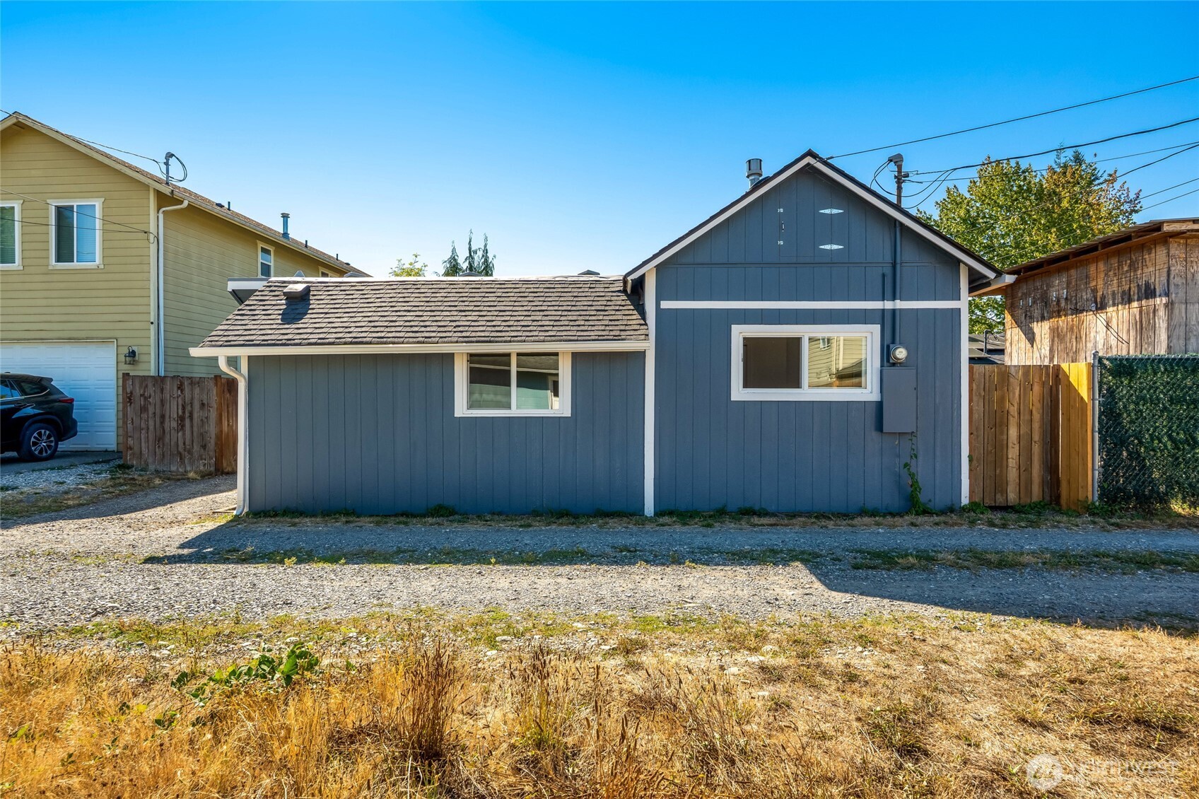 411 N Stillaguamish Avenue