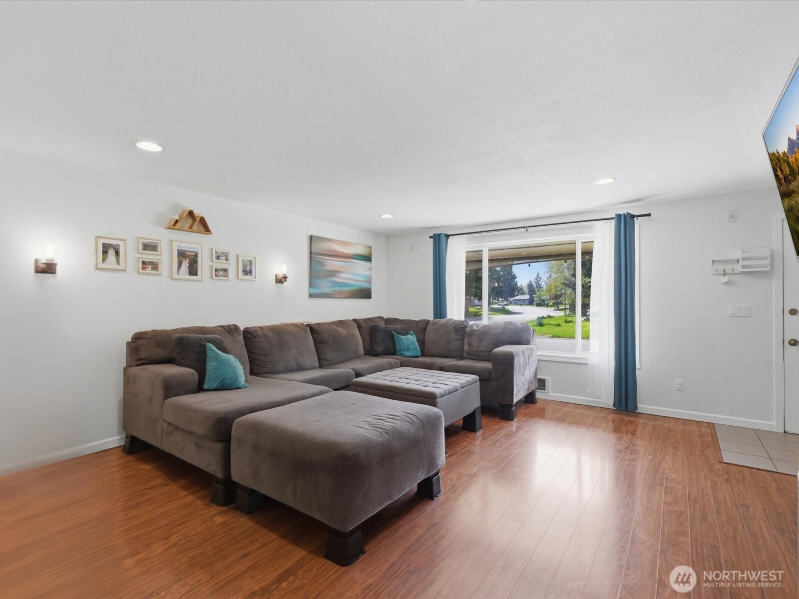 14521 54th Drive NE
