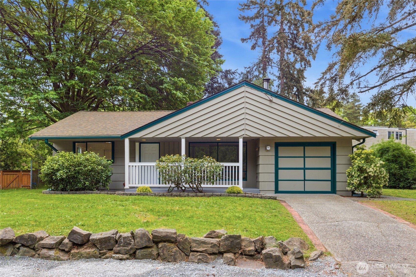 1013 NE 126th Street
