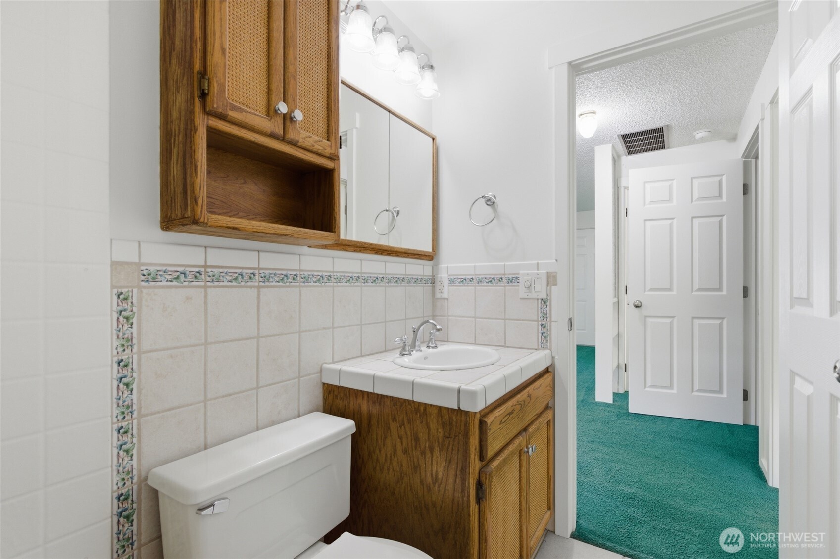 1013 NE 126th Street