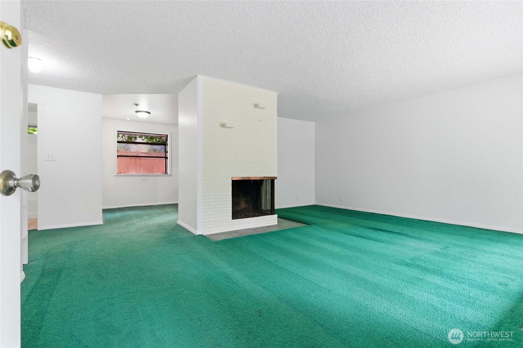 1013 NE 126th Street