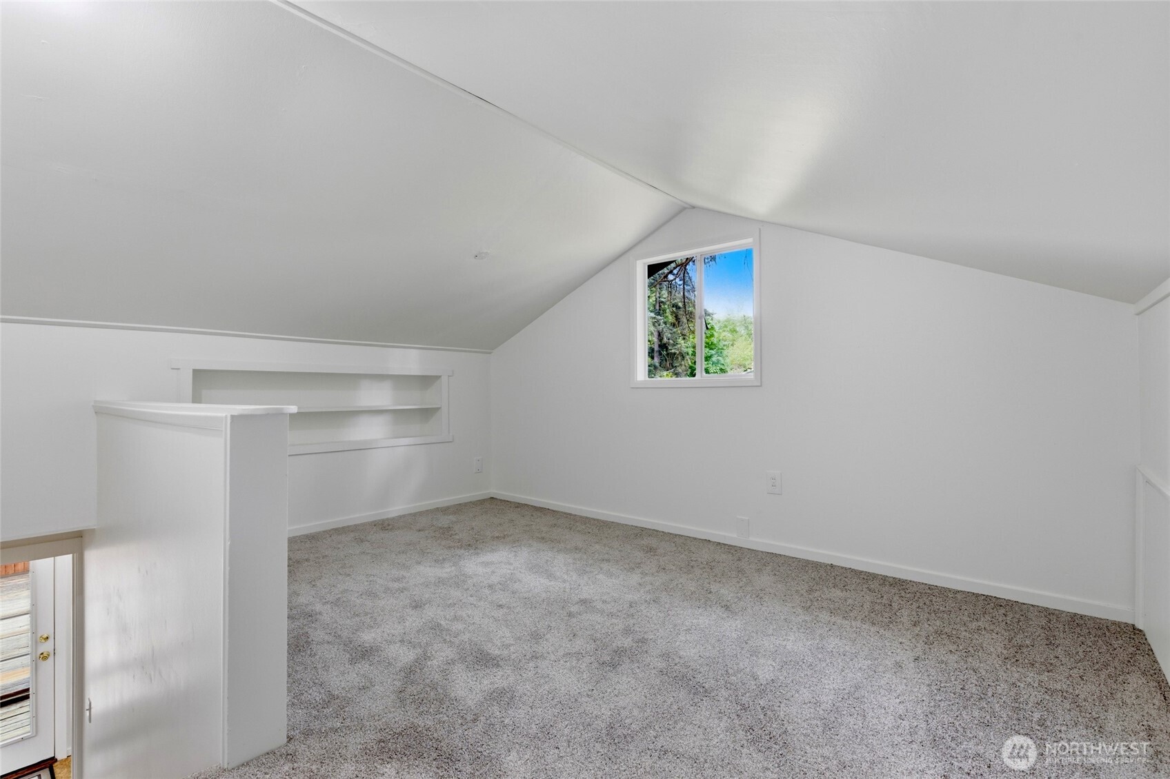 1013 NE 126th Street