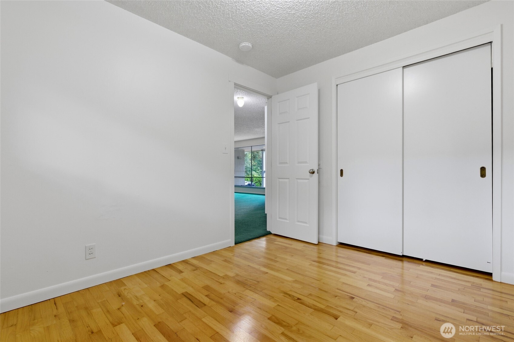 1013 NE 126th Street