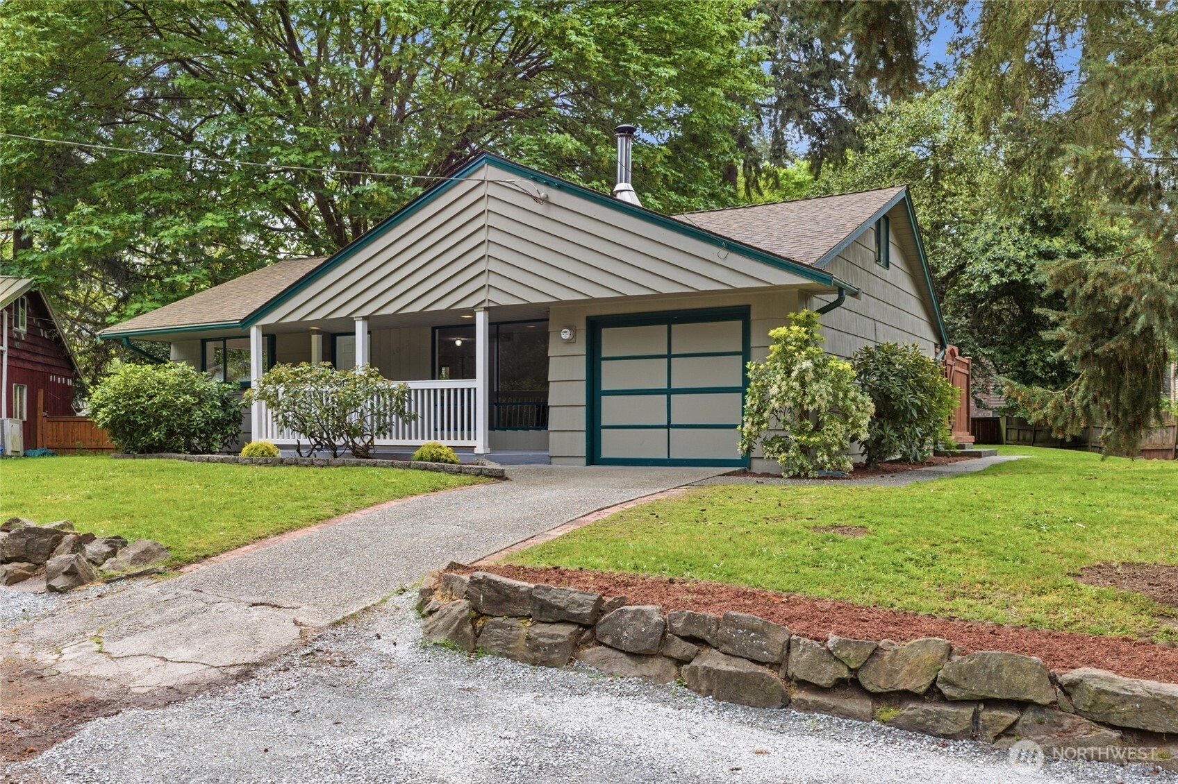 1013 NE 126th Street