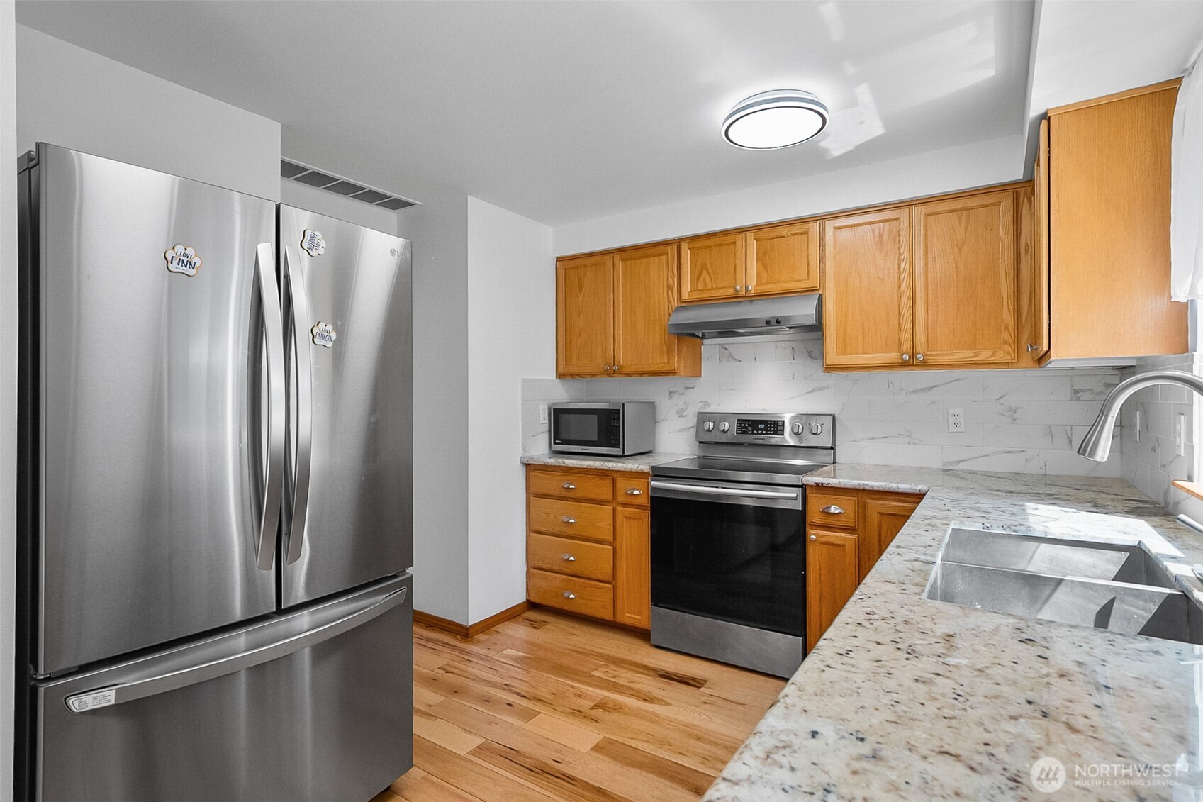 313 10th st Unit: 2B