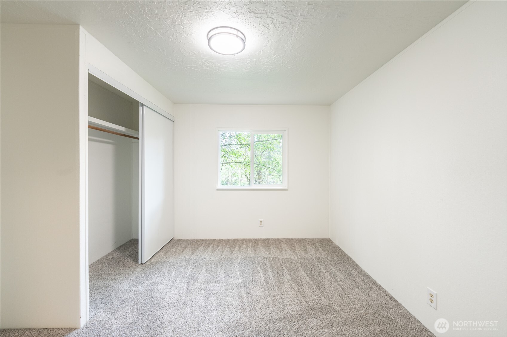 7701 Hardeson Road Unit: 52C