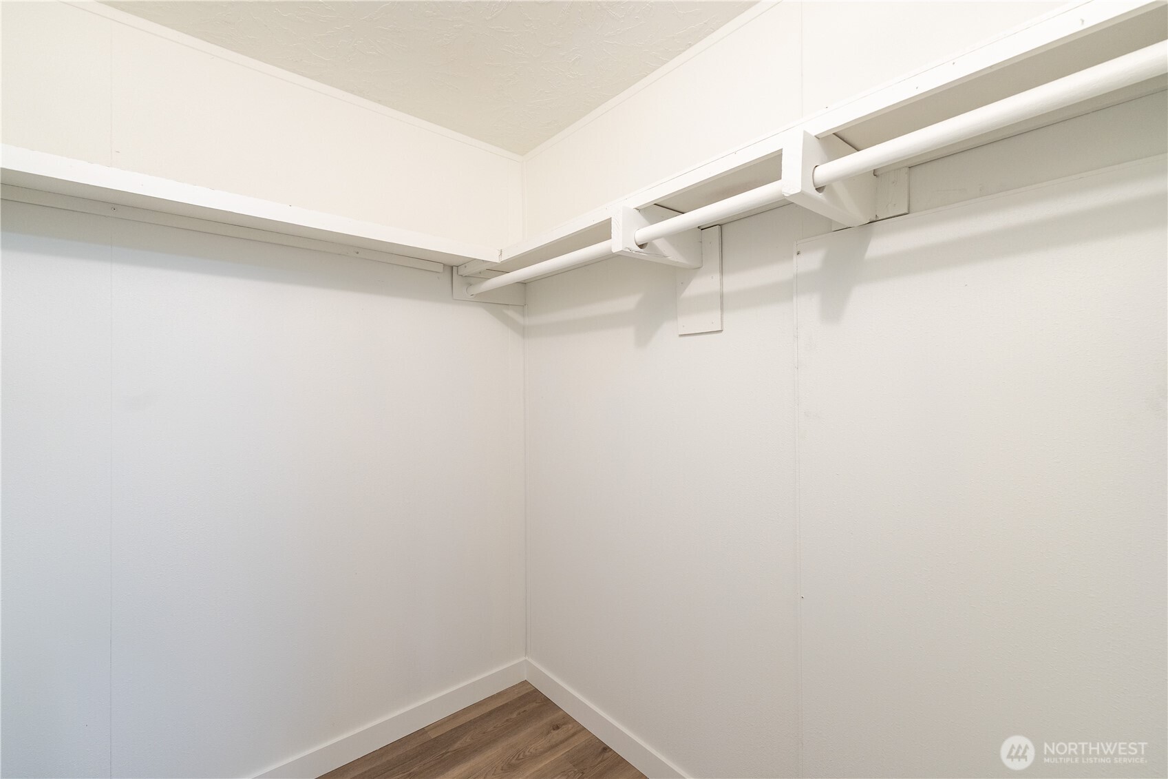 7701 Hardeson Road Unit: 52C