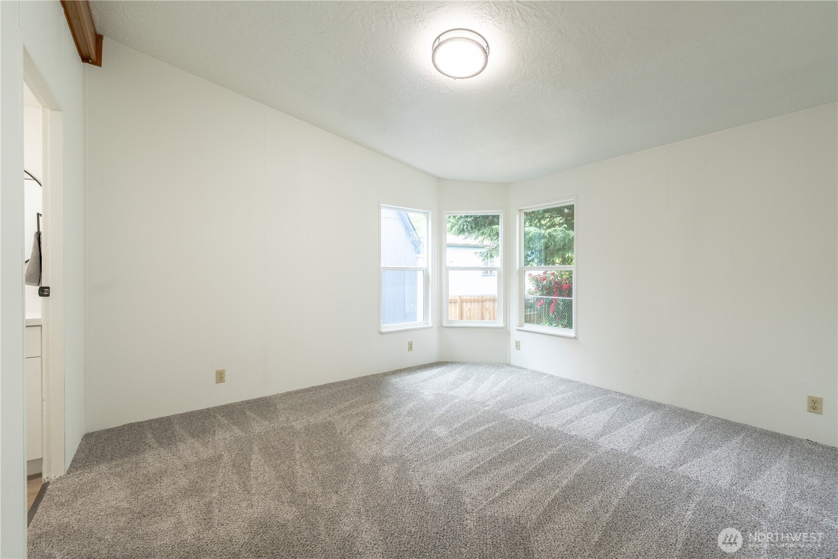 7701 Hardeson Road Unit: 52C