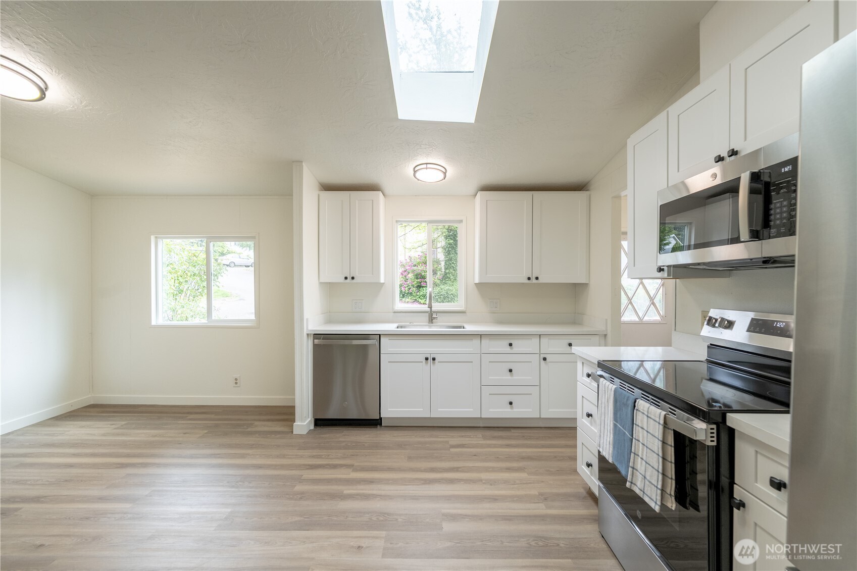 7701 Hardeson Road Unit: 52C