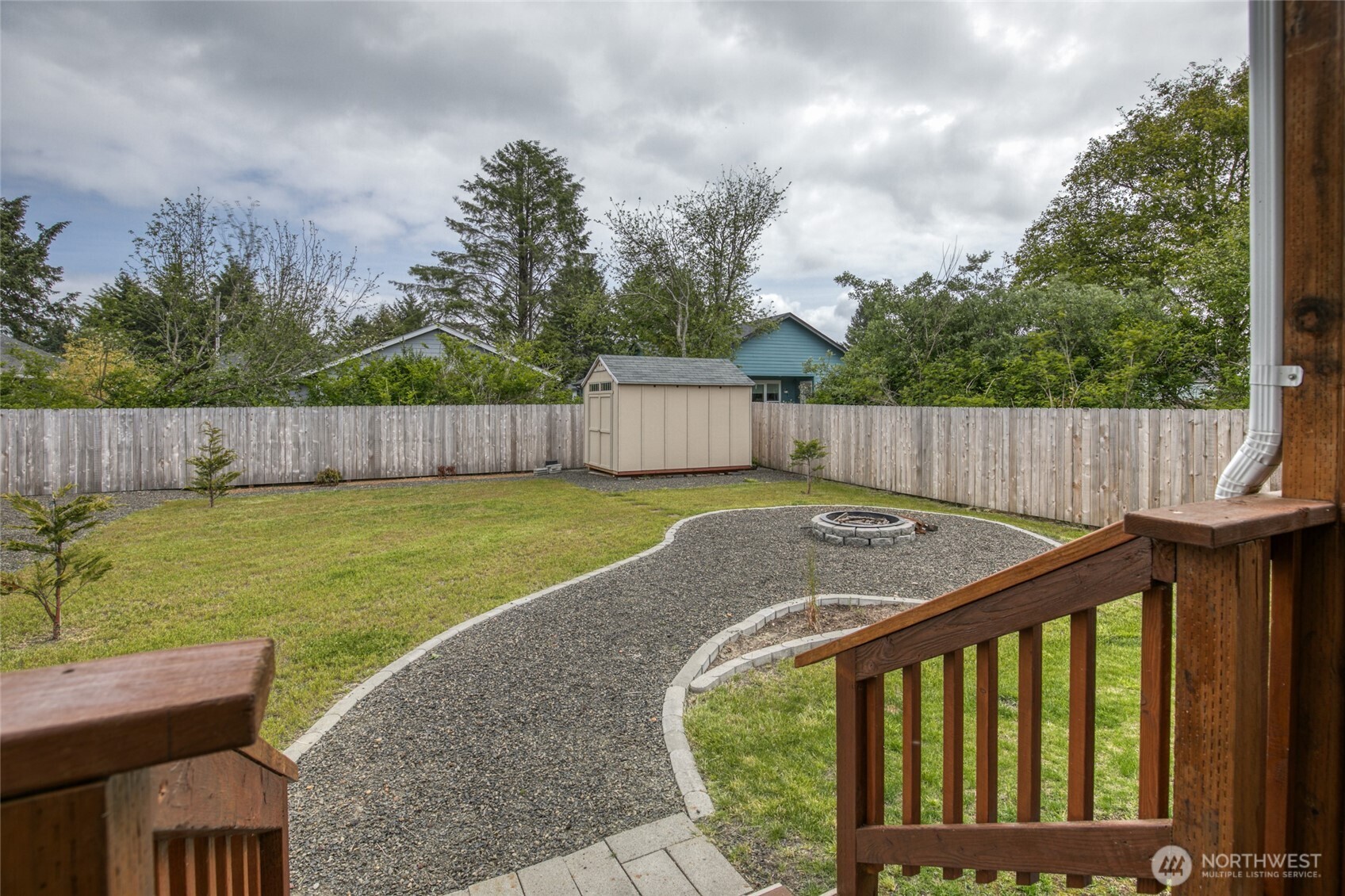 164 N Oar Loop NW