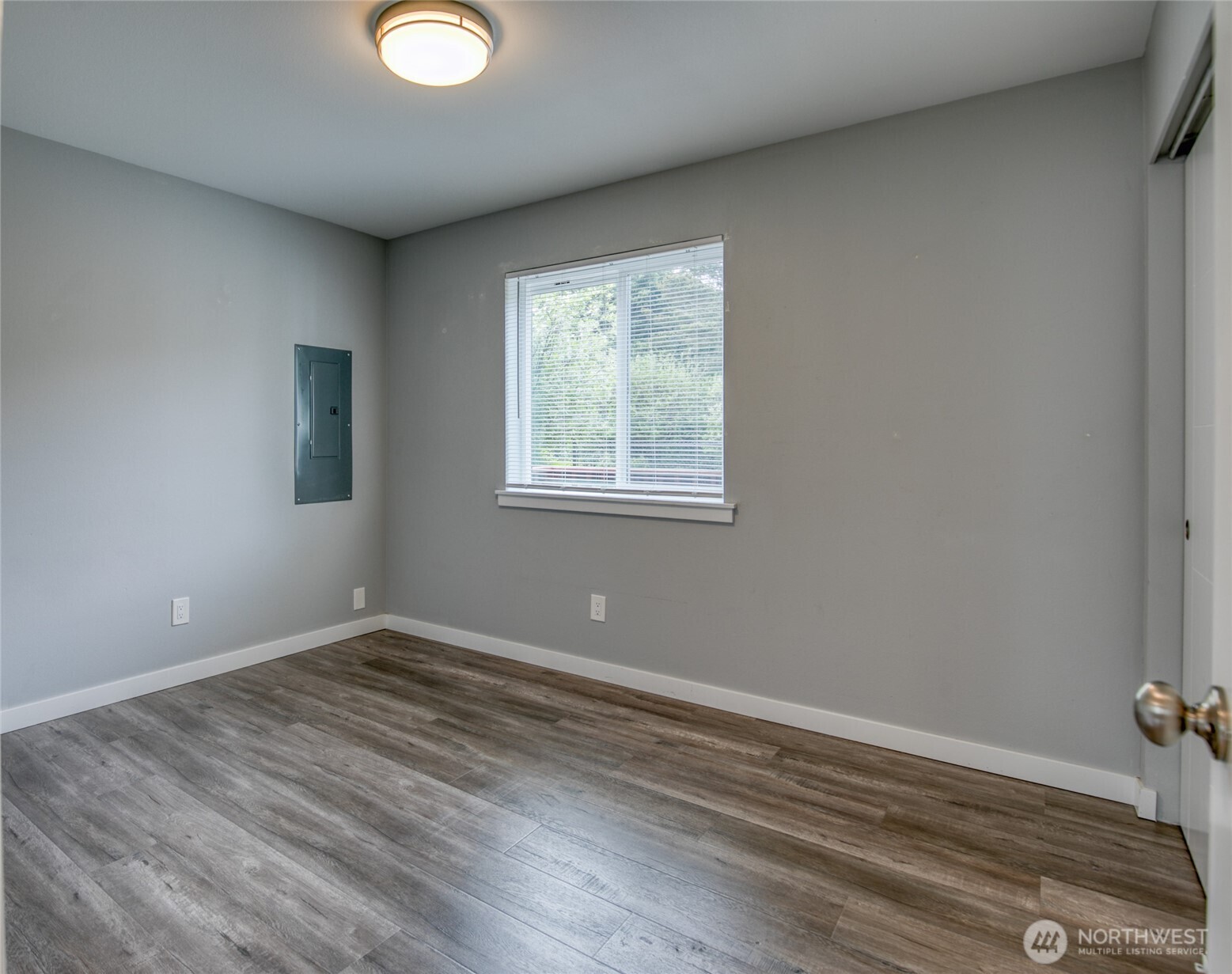 164 N Oar Loop NW