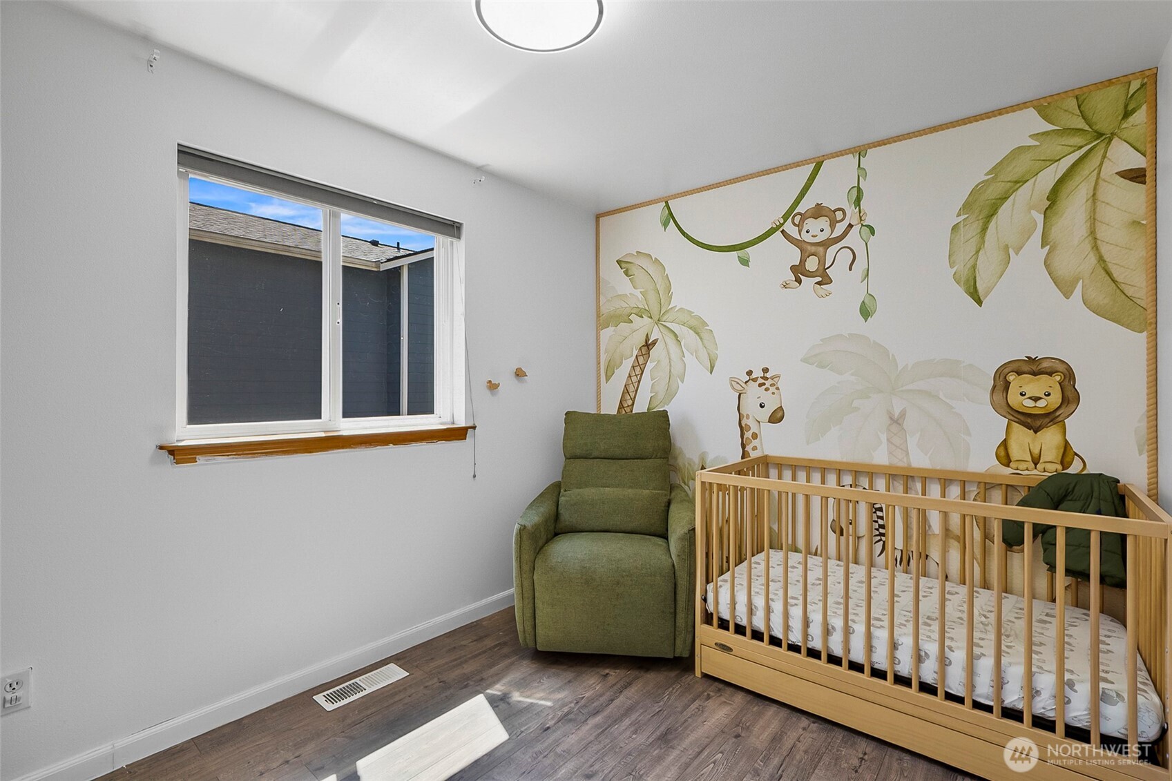 313 10th st Unit: 2B