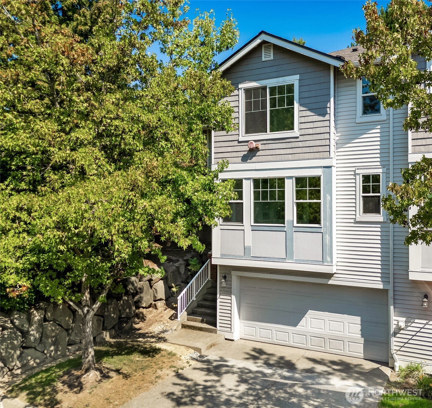4740 Lake Place South Unit: A