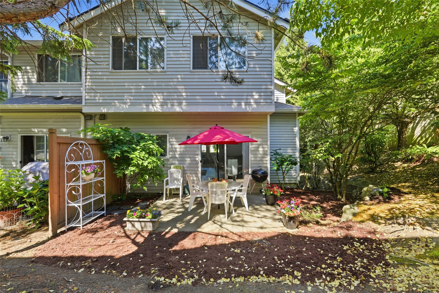 4740 Lake Place South Unit: A