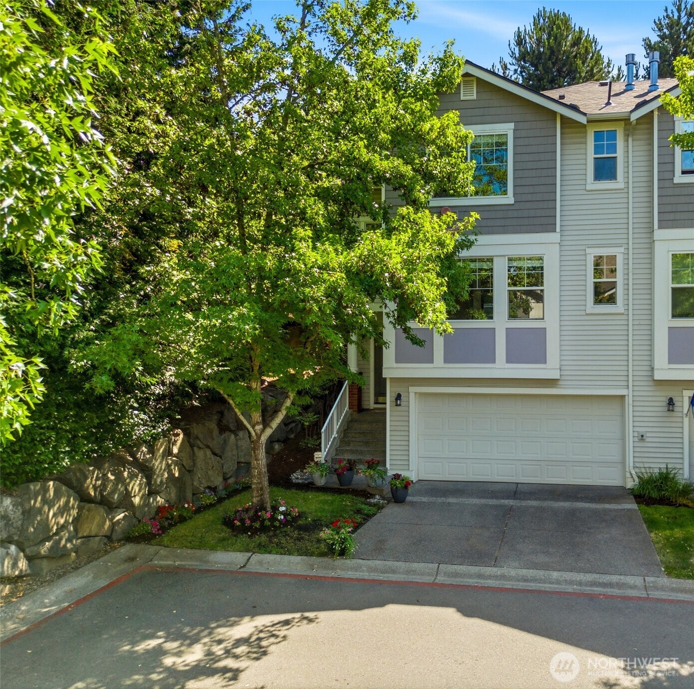4740 Lake Place South Unit: A