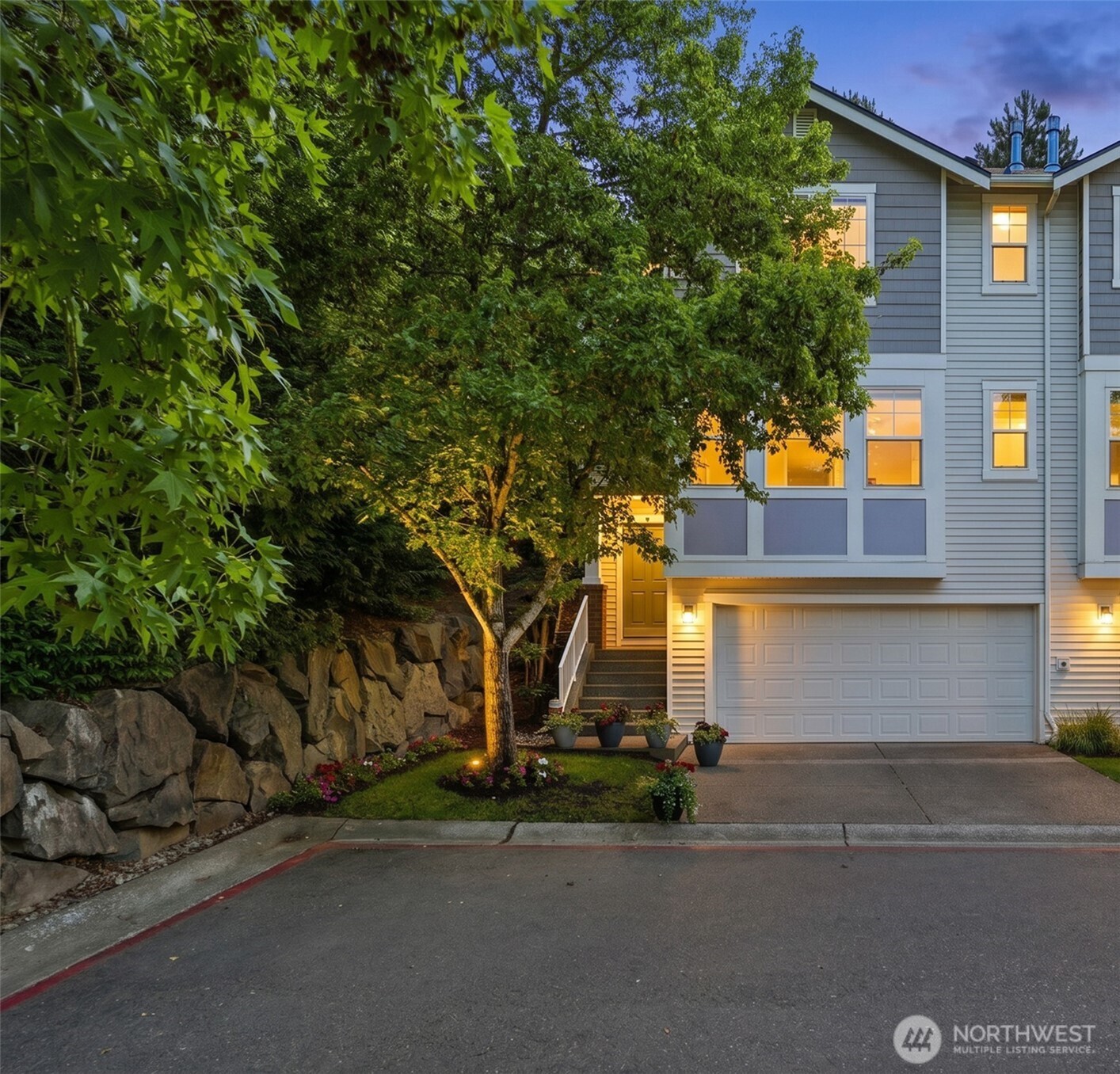 4740 Lake Place South Unit: A