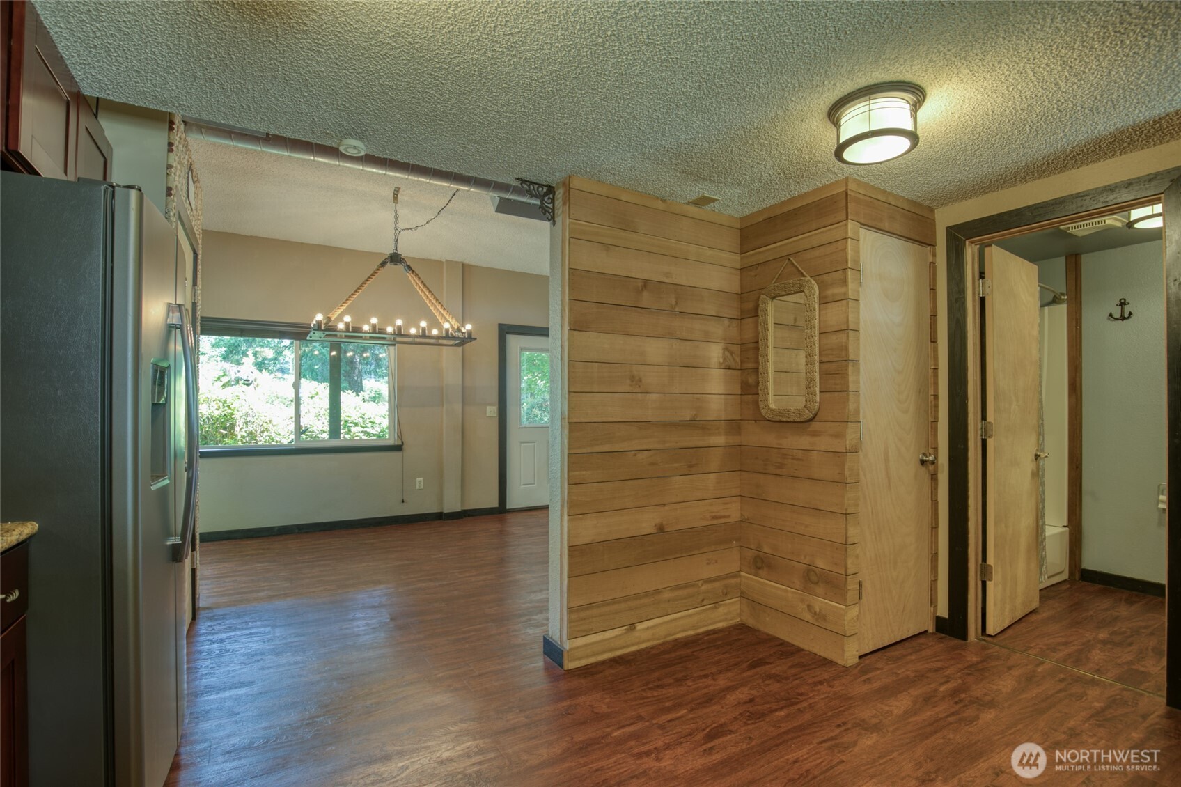 130 Octopus Avenue NE