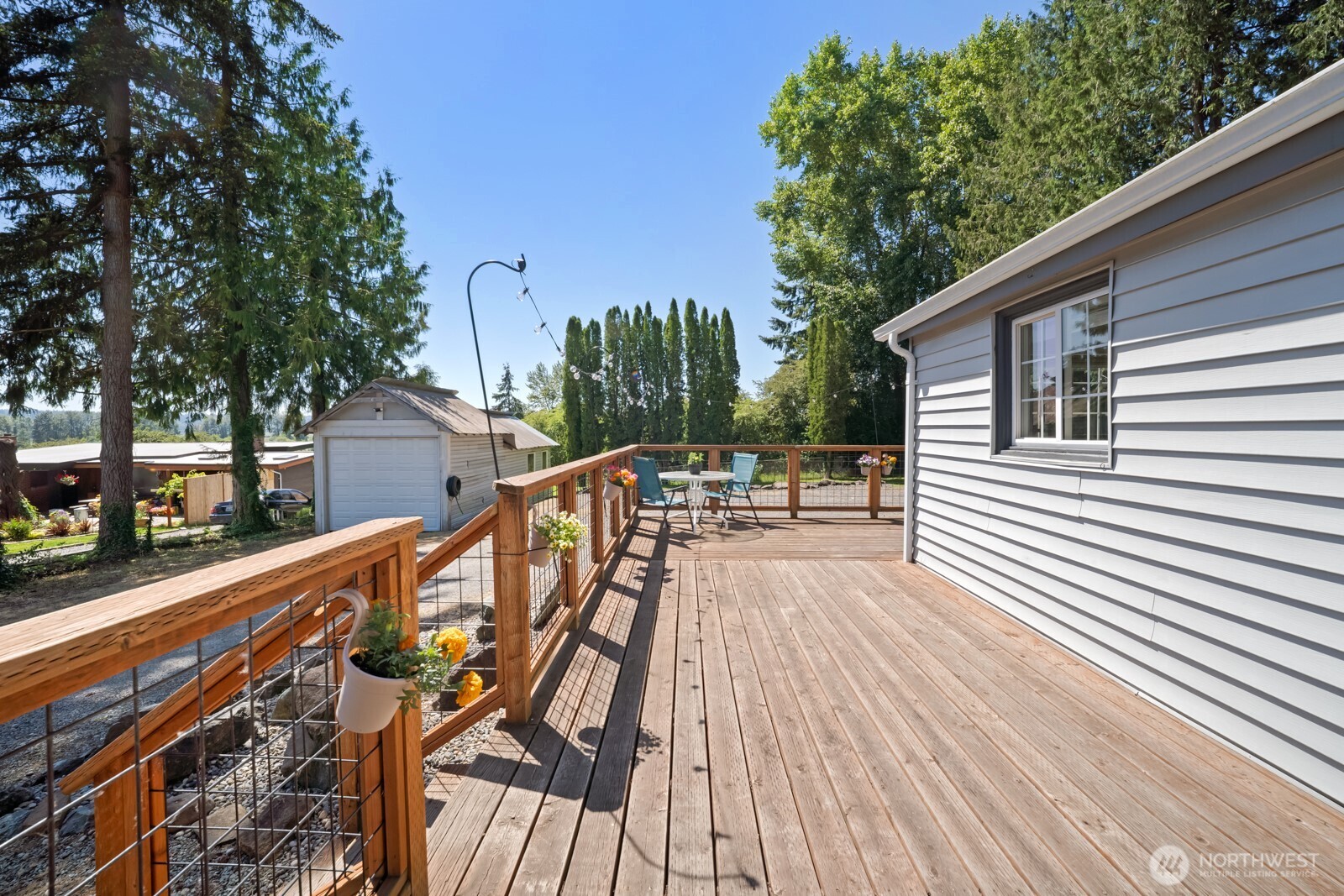 416 Riverview Lane