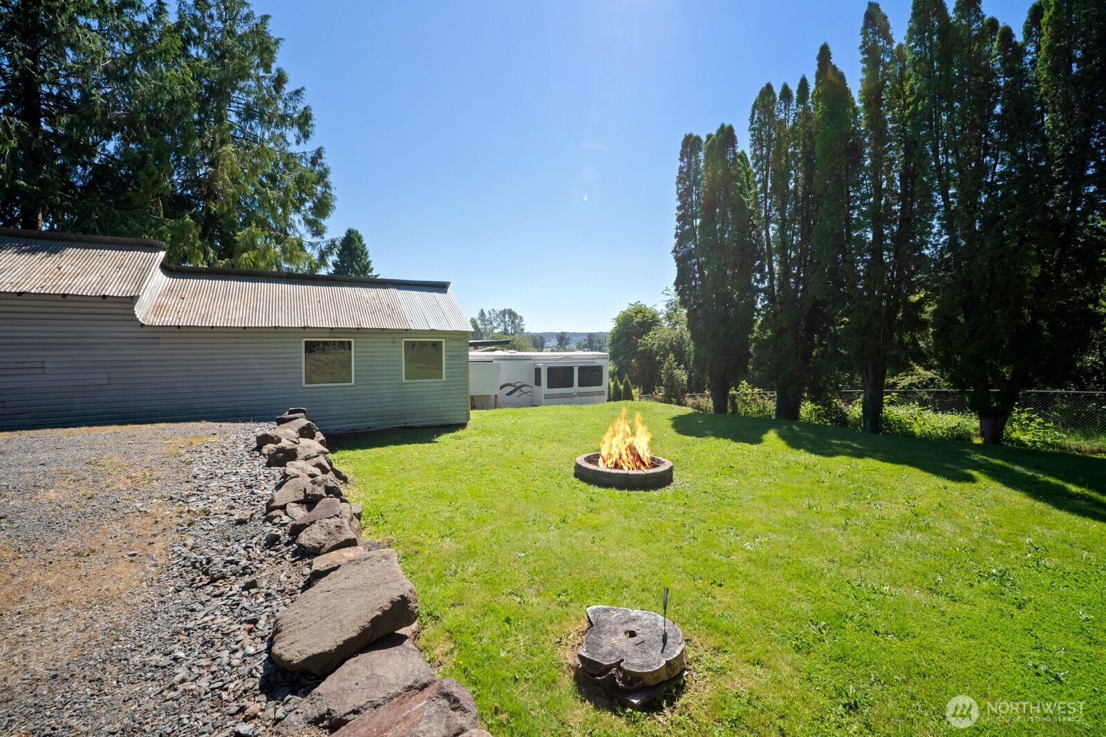 416 Riverview Lane