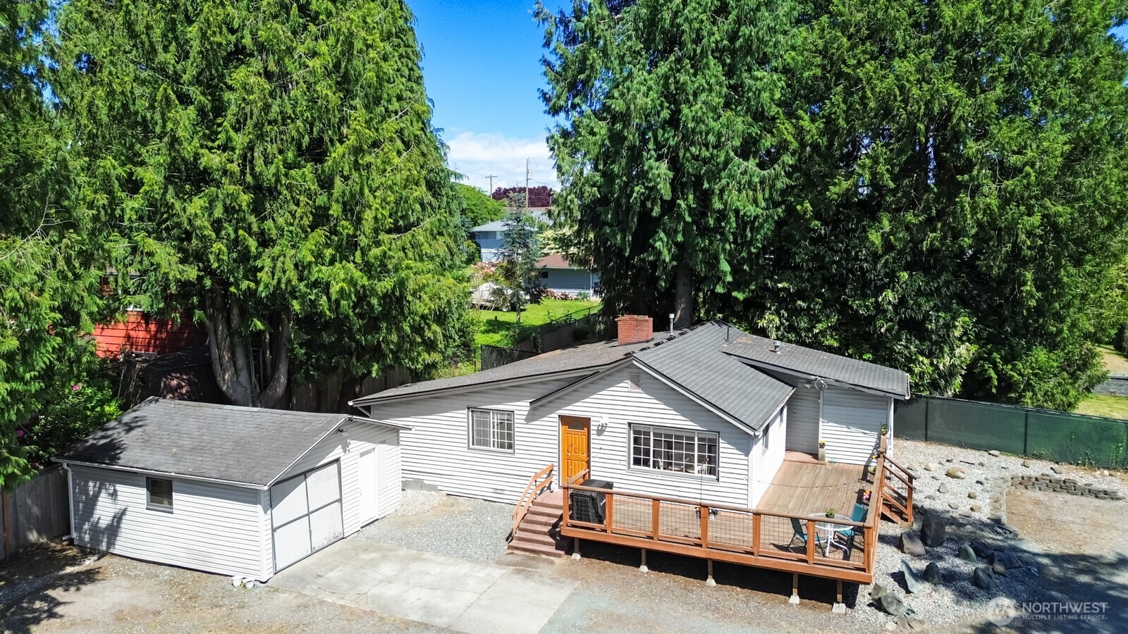 416 Riverview Lane