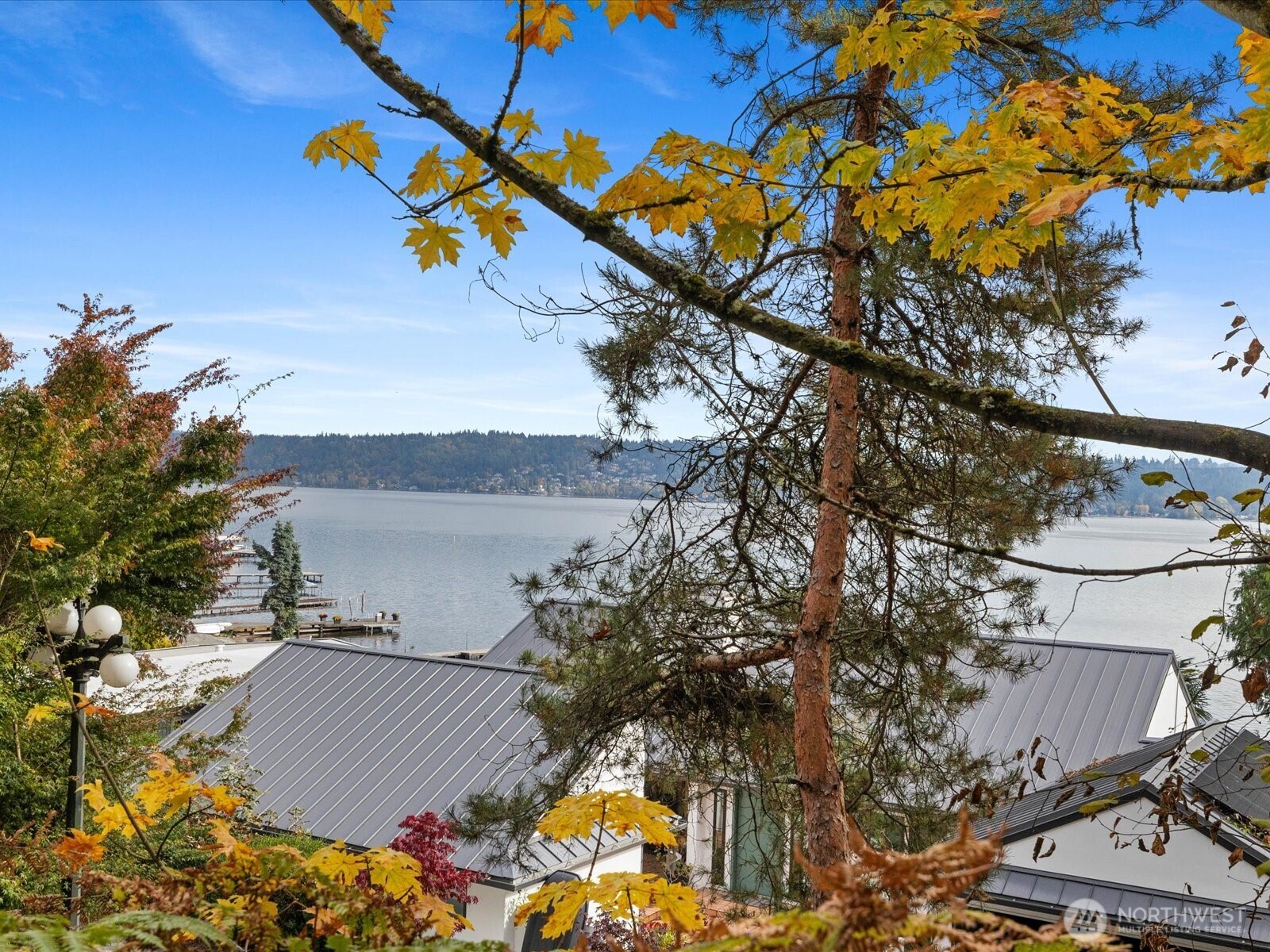 445 W Lake Sammamish Parkway SE