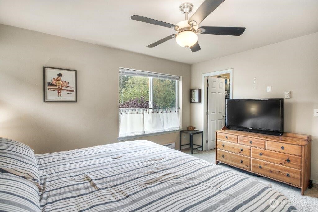 2607 105th Ave SE