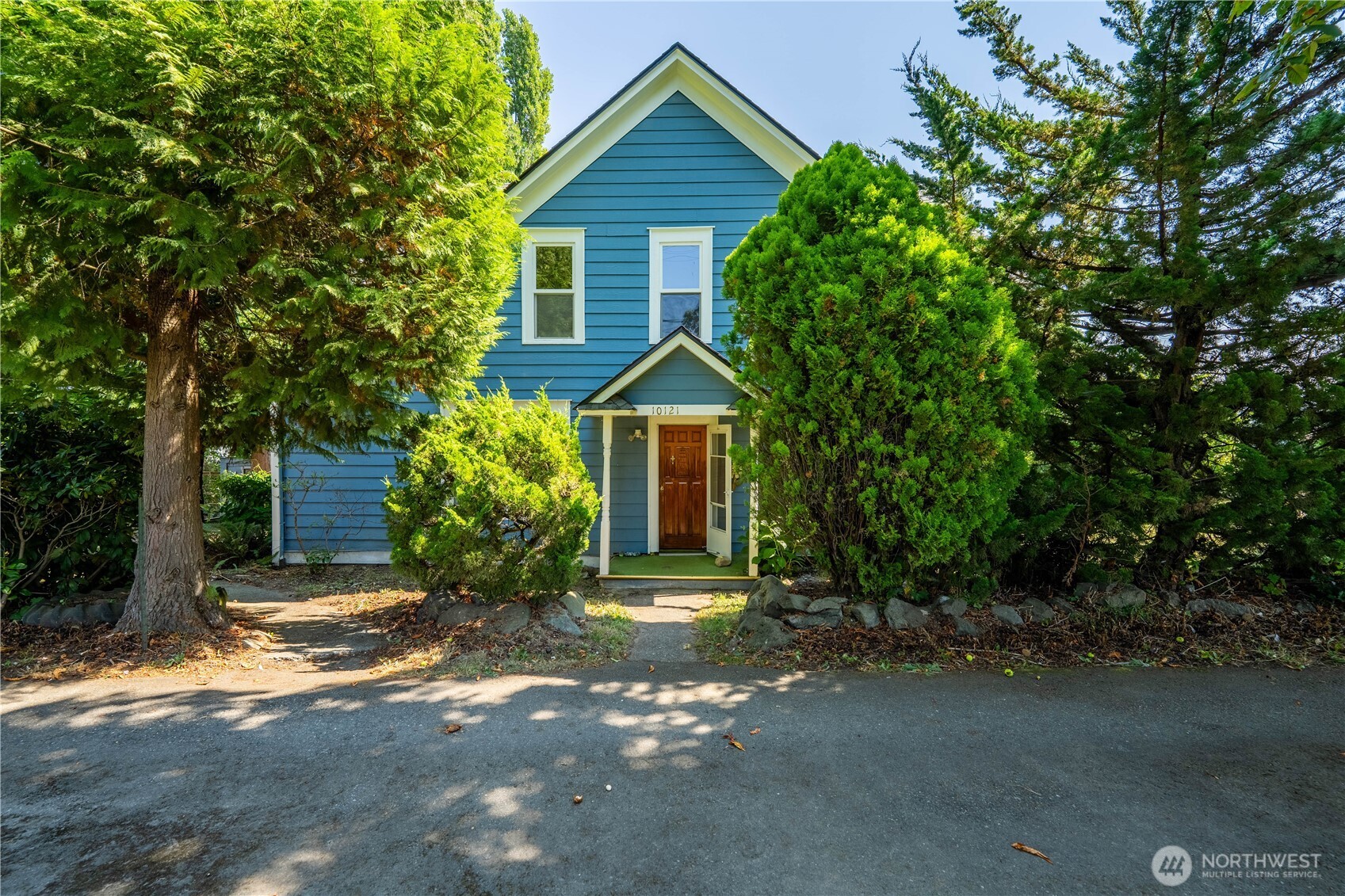 10121 67th Avenue NE