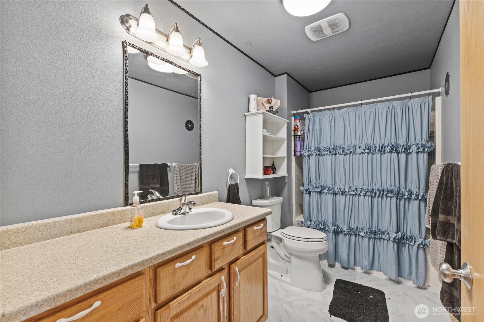 5636 Hidden Lake Loop