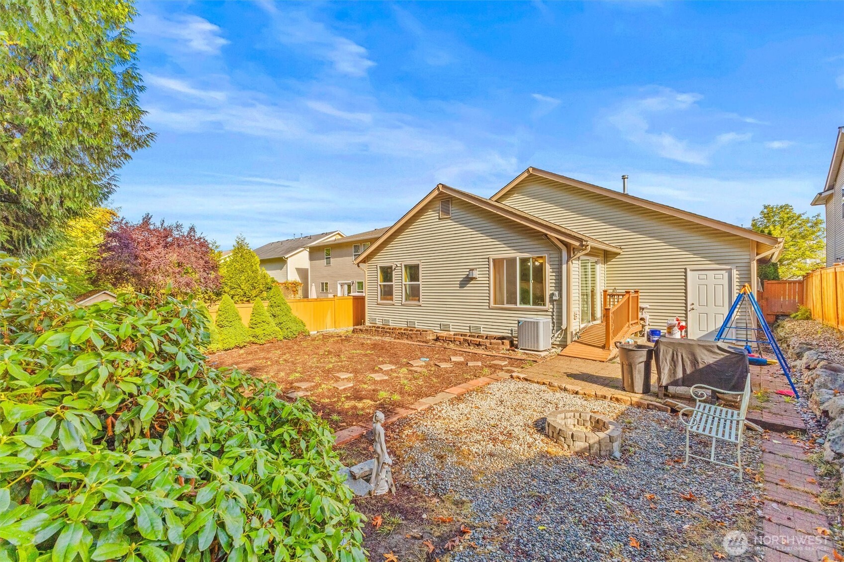 5636 Hidden Lake Loop