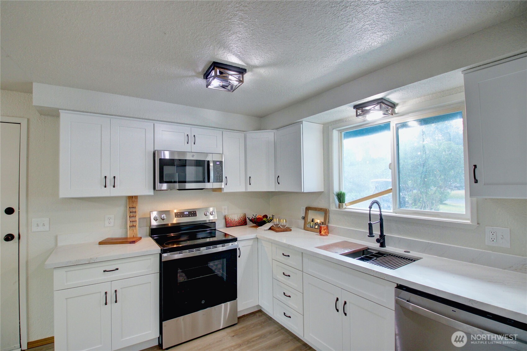 6968 Steelhead Lane