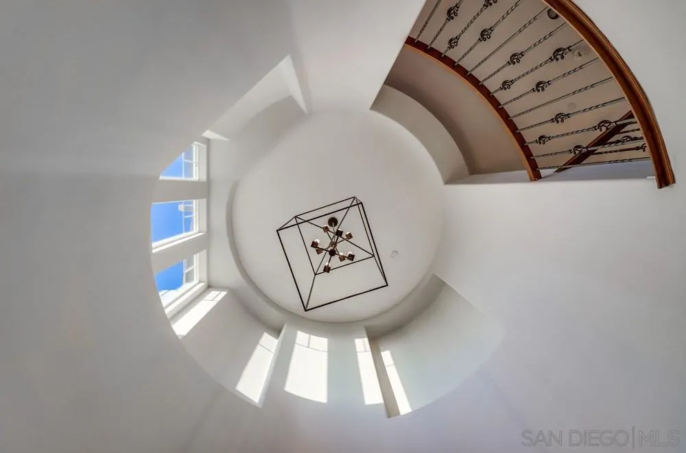 16313 Fox Valley Drive