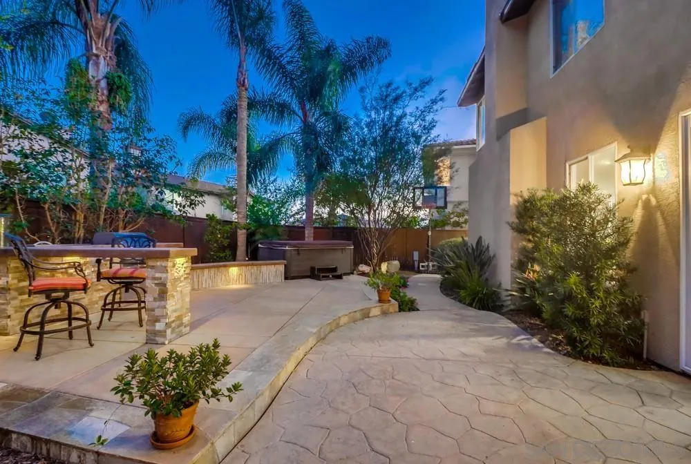 16313 Fox Valley Drive