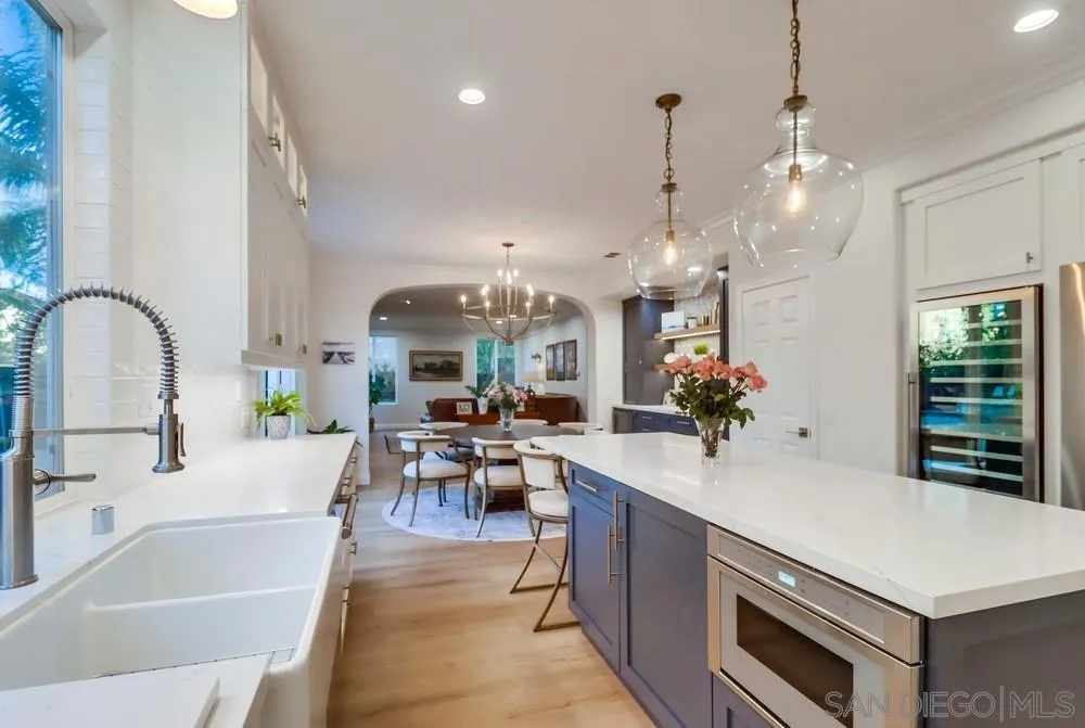 16313 Fox Valley Drive